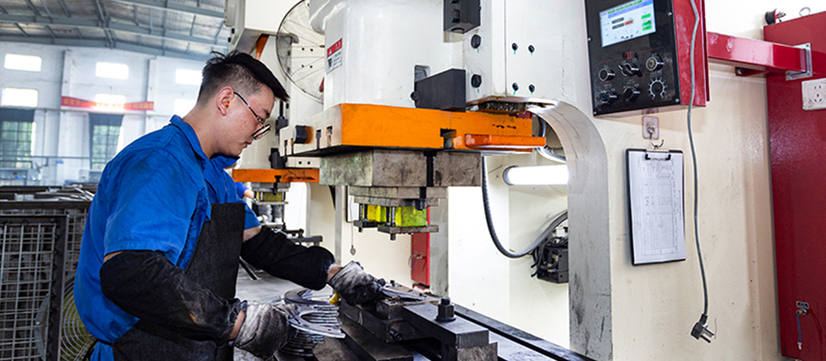 浙江勇气汽车零部件有限公司。